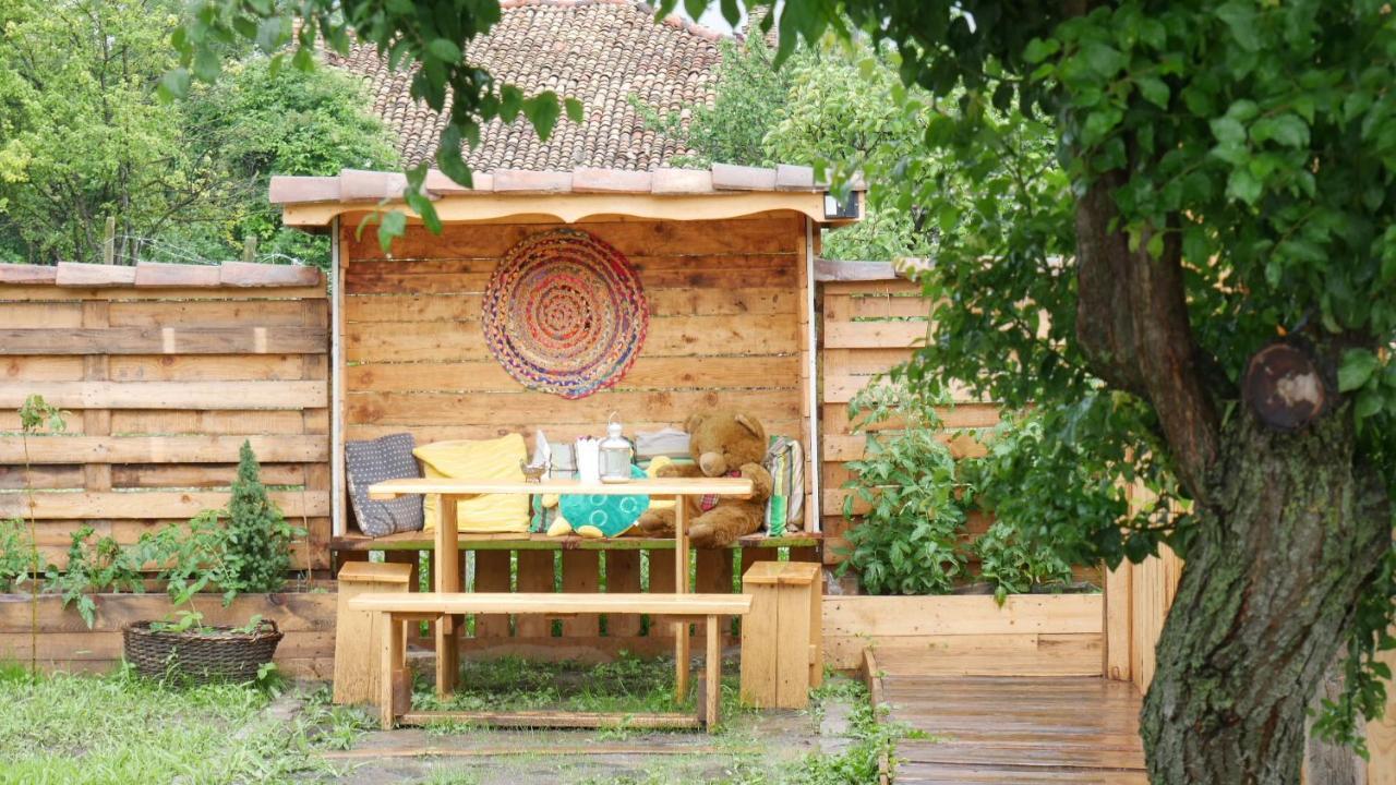 Guest House Bulgarka Dibich Exterior photo